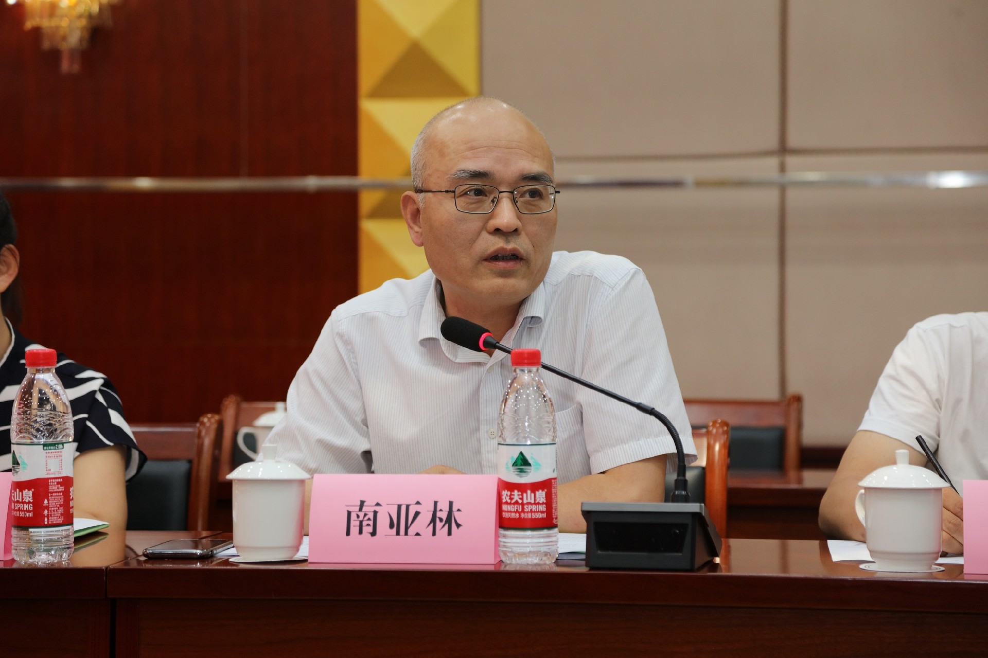 陜西省工程建設(shè)標(biāo)準(zhǔn)《柔性面層基坑支護(hù)技術(shù)規(guī)程》編制工作第二次會(huì)議順利召開(kāi)